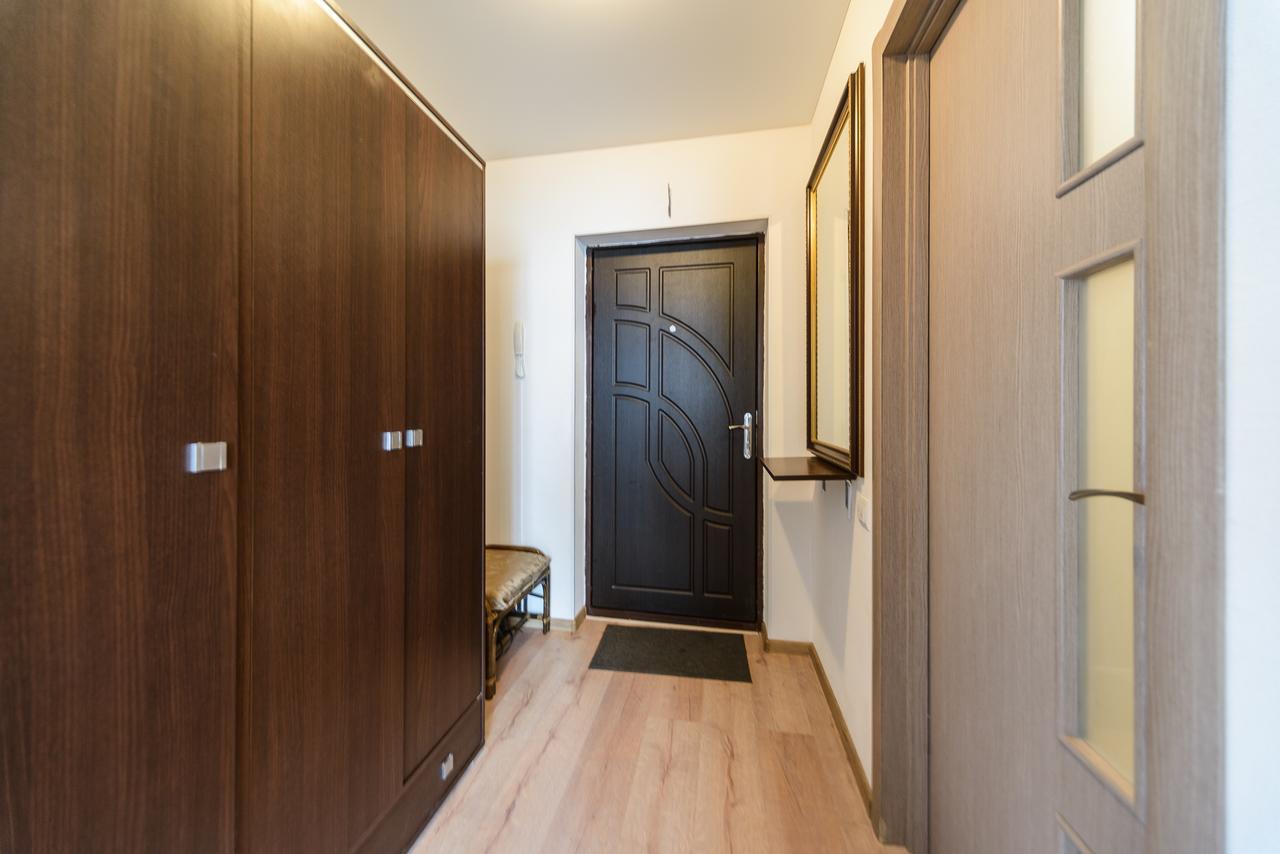 New Appartment Near Kyiv Airport Bagian luar foto